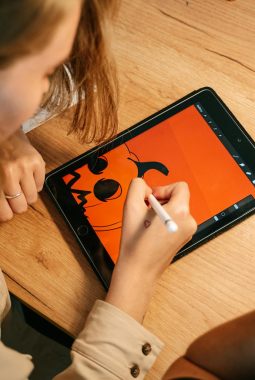 Fakta Mengejutkan tentang Ammar Zoni yang Bikin Kamu Terpana